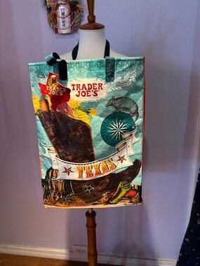 NWT Trader Joe’s Texas grocery tote
